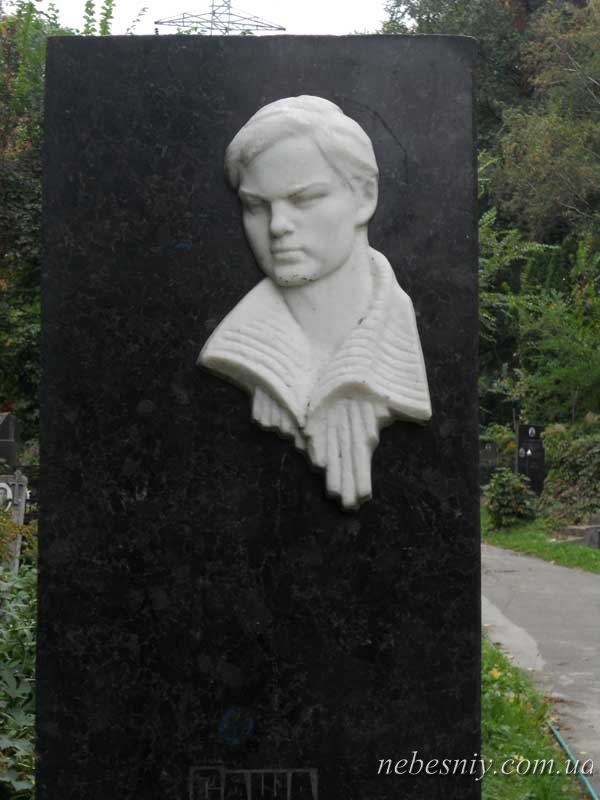 барельеф 3.jpg