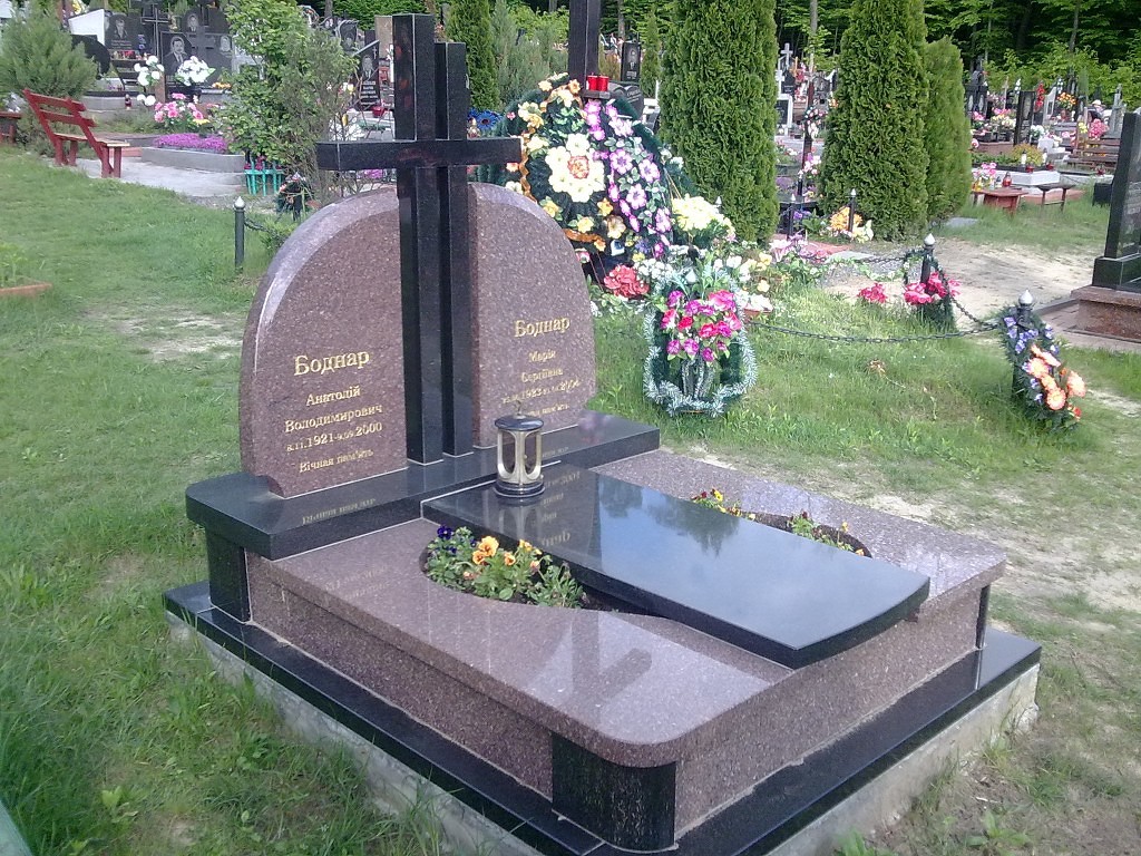 крест двойной.jpg