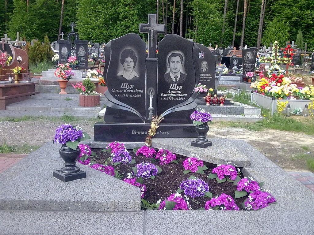двойной памятник 17.jpg