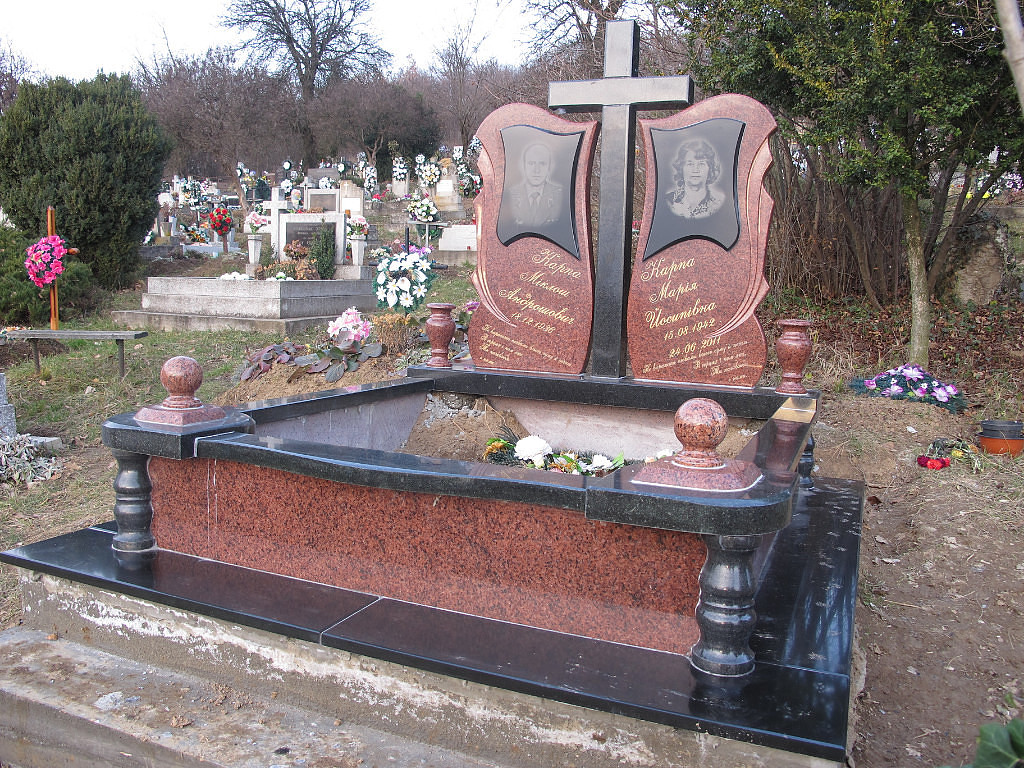 двойной памятник 30.jpg