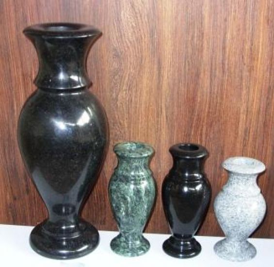 вазы лампадки из гранита и мрамора (26).jpg
