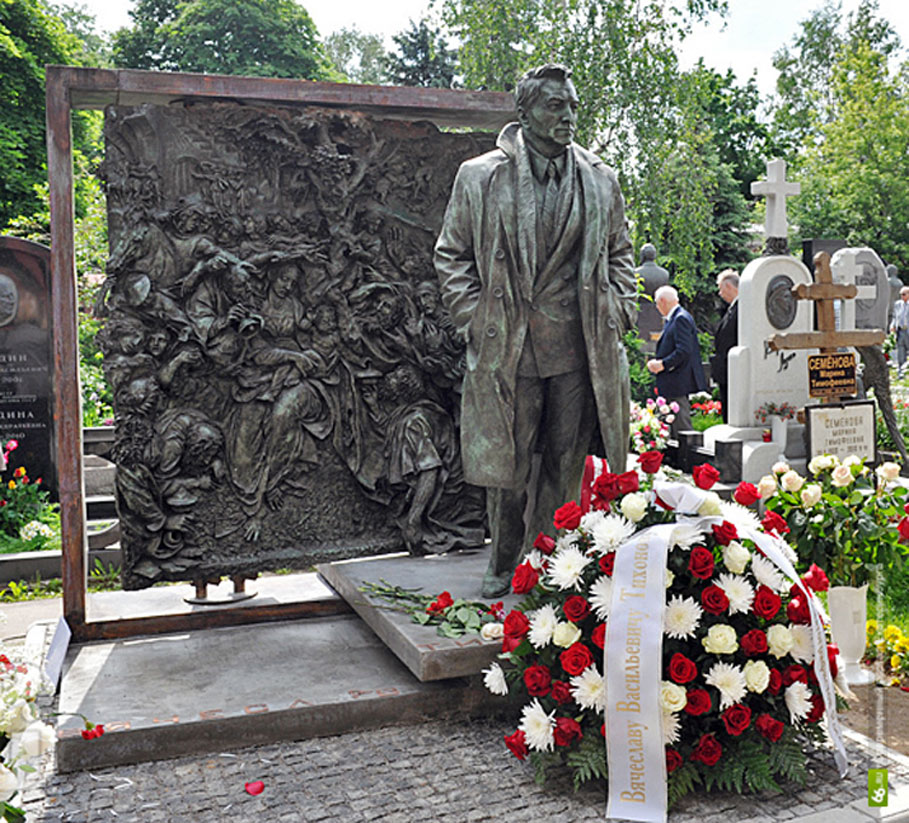 Вячеслав-Тихонов-2.jpg