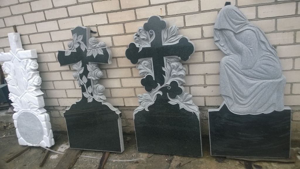 памятники ритуальные.jpg
