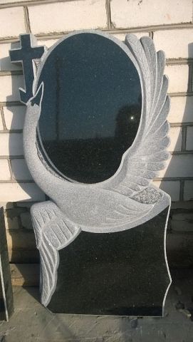 памятник лебедь 1.jpg